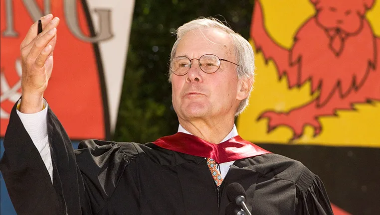 Fomer NBC anchorman Tom Brokaw delivered the Commencement address Sunday to graduating students (Image credit L.A. Cicero)