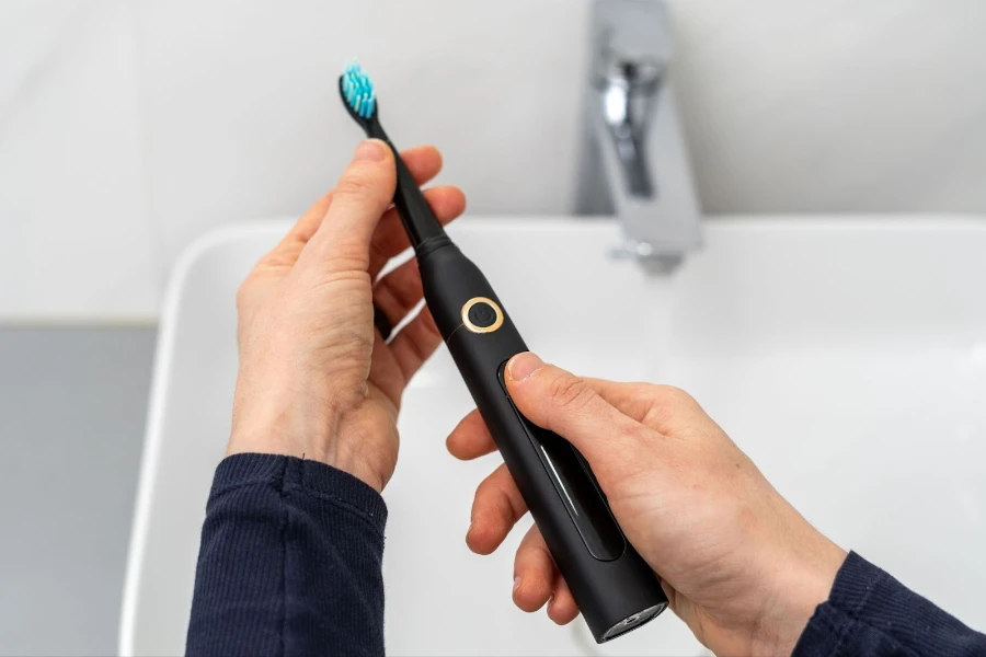 Electric toothbrush